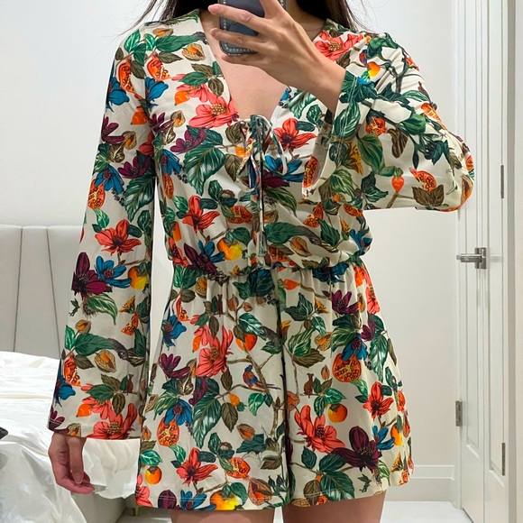 Topshop petite long sleeve romper LIKE NEW - Picture 1 of 2
